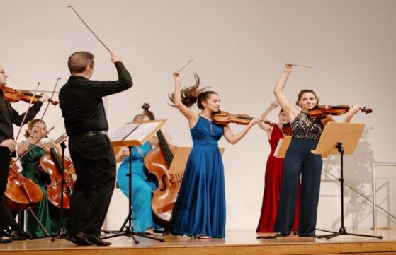 © Photo by Carly Ryan